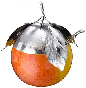 Buccellati jam jar with a fruit shaped bottom in Murano glass and top in sterling silver 925.