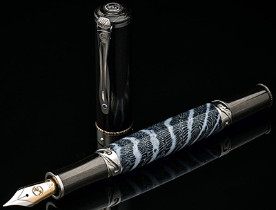 William Henry Cabernet F8-1101 fountain pen: US$1,900.