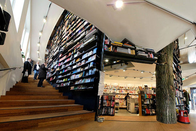 The American Book Center, Spui 12, 1012 XA Amsterdam, The Netherlands.