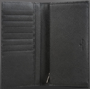 Giorgio Armani Men's Wallet: US$595.