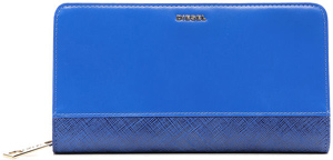 Diesel New Granato wallet: US$160.