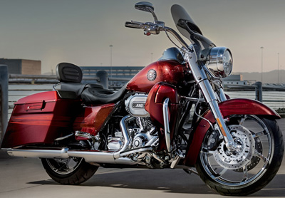 Harley-Davidson CVO Road King.