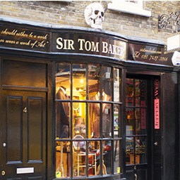 Sir Tom Baker, 74 Wells Street, Fitrovia, W1T 3QQ London.