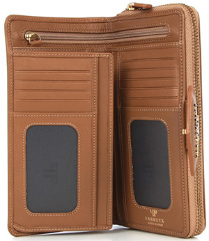 Farrutx Martha Tan Women's Leather Wallet: €90.