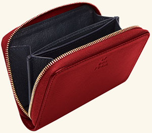 L/Uniform No. 48 women's wallet: €110.