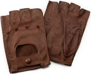 Lotus leather driving gloves: €154.