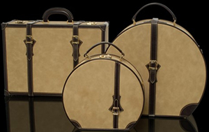 Luis Negri collection polo luggage.