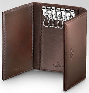 Omega Men's Brown 6-Key Holder.