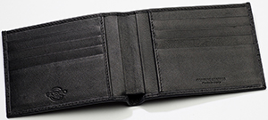 Giorgio G Largesse Intreccio Genuine leather woven wallet: €99.